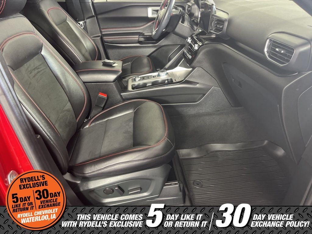 2022 Ford Explorer ST-Line