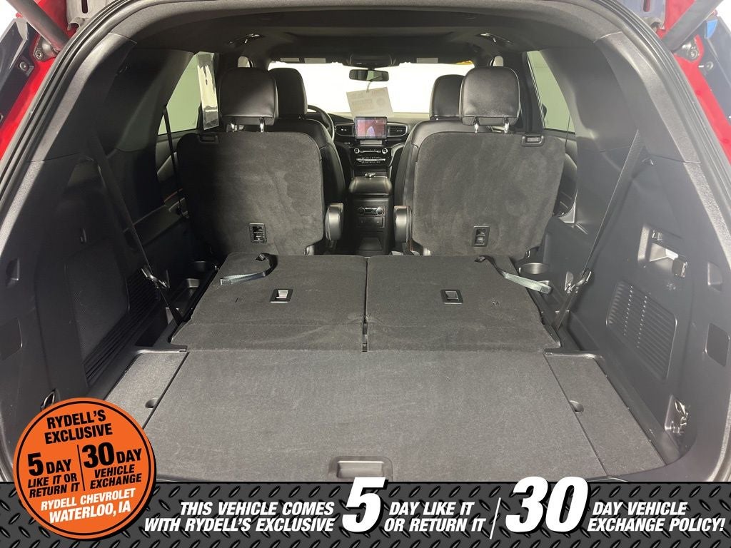 2022 Ford Explorer ST-Line