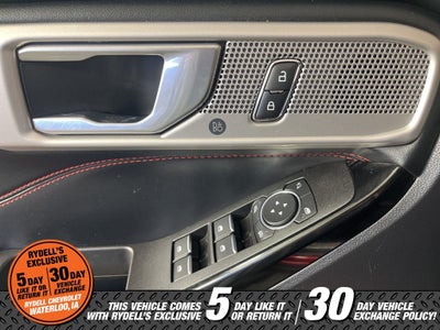 2022 Ford Explorer ST-Line