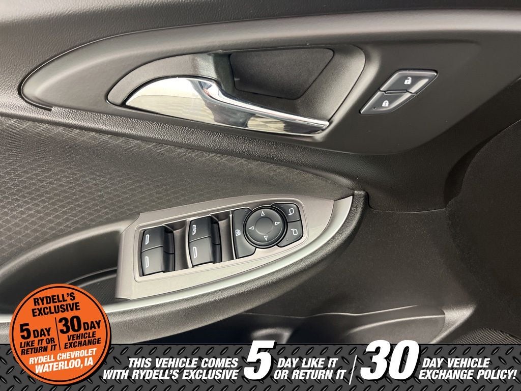 2025 Chevrolet Malibu 1LT - Photo 22