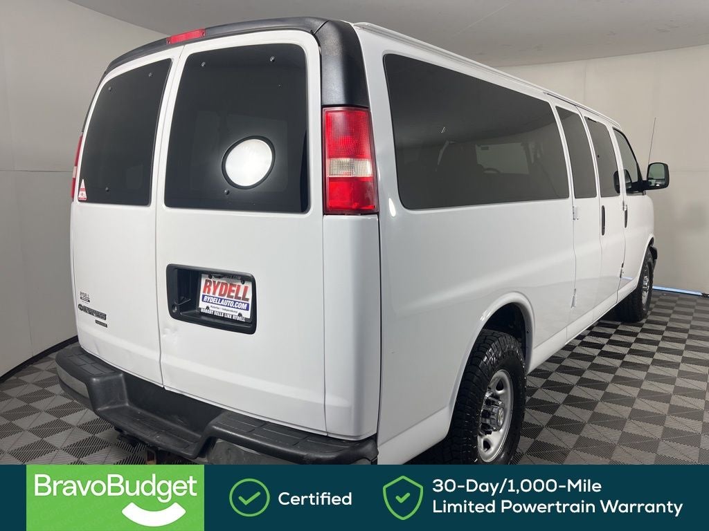 2016 Chevrolet Express 3500 LT Passenger