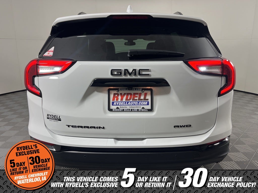 2023 GMC Terrain SLT