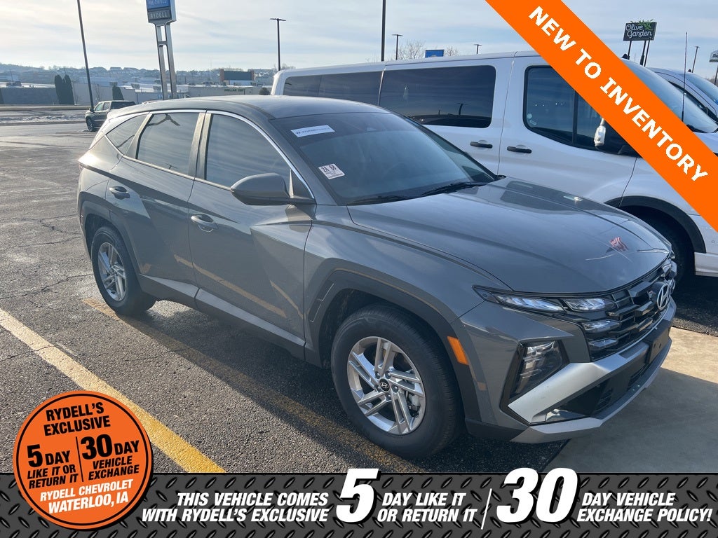 2025 Hyundai Tucson SE