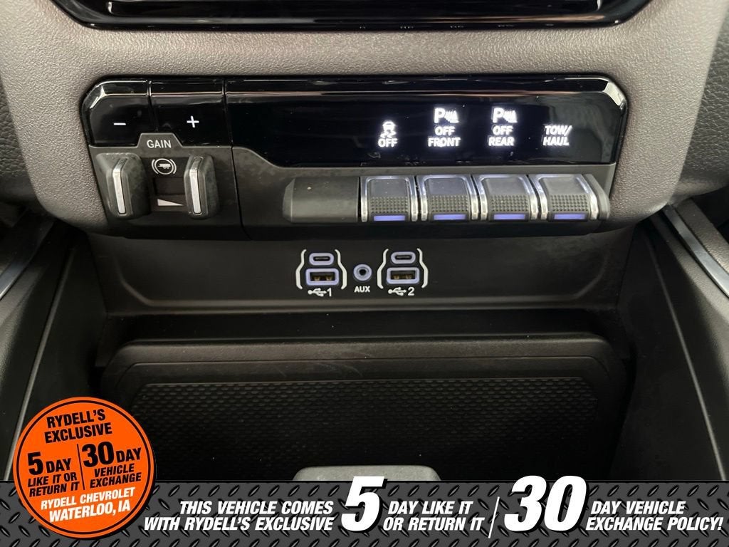 2025 RAM 1500 Lone Star Crew Cab 4x2 5'7" Box