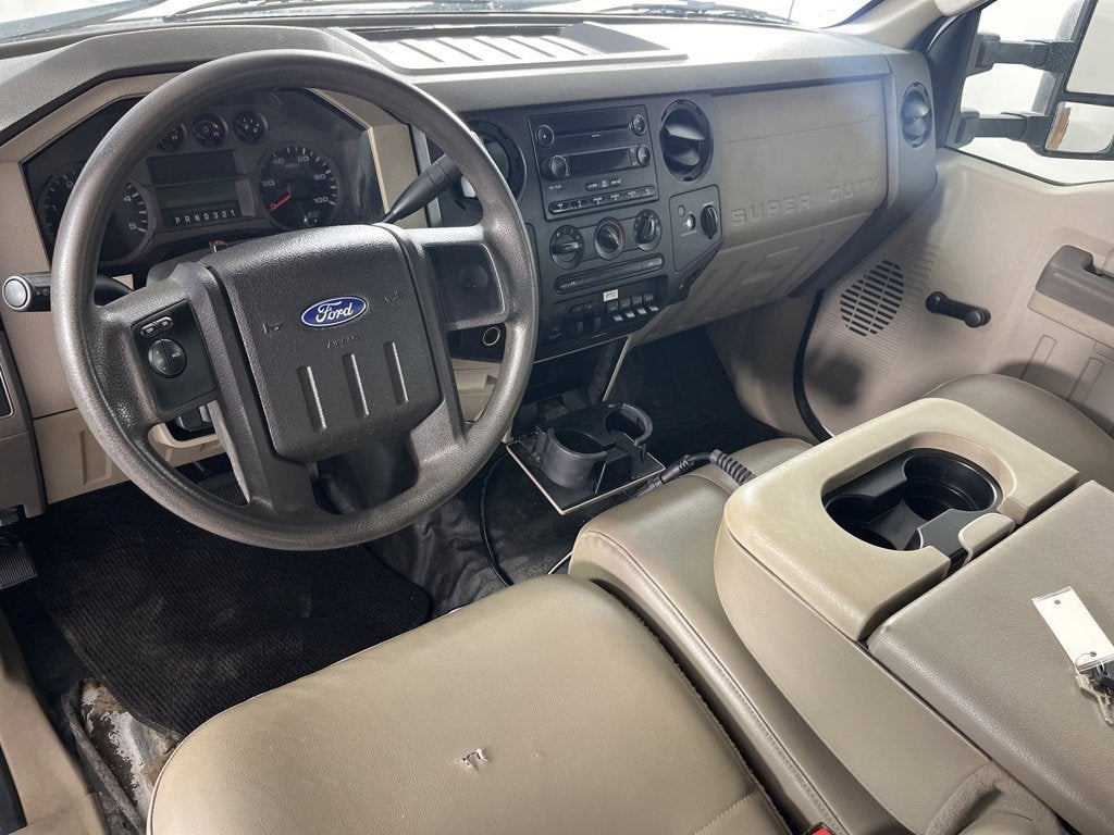 2008 Ford Super Duty F-450 DRW XL