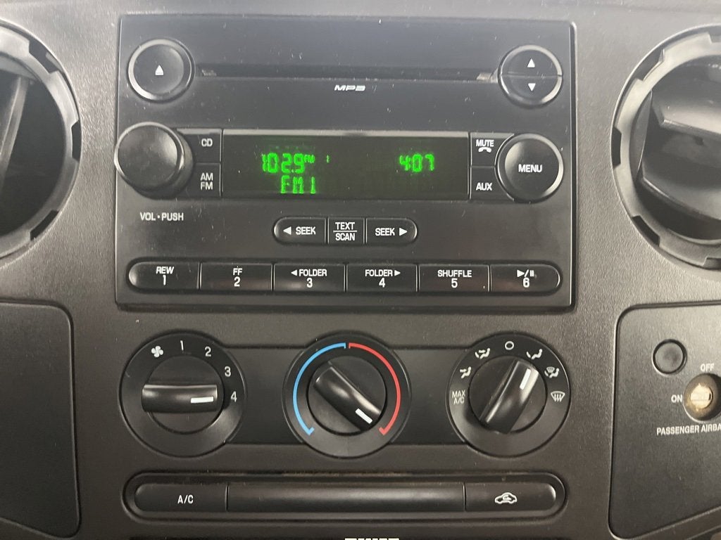 2008 Ford Super Duty F-450 DRW XL