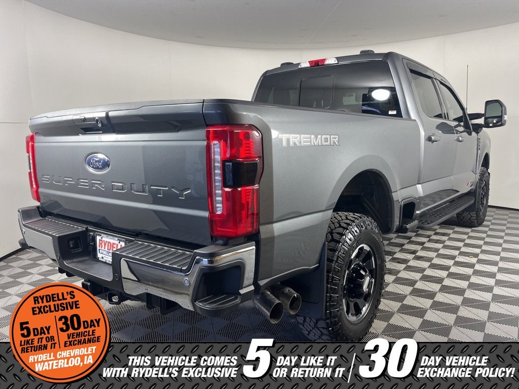 2025 Ford F-350 LARIAT