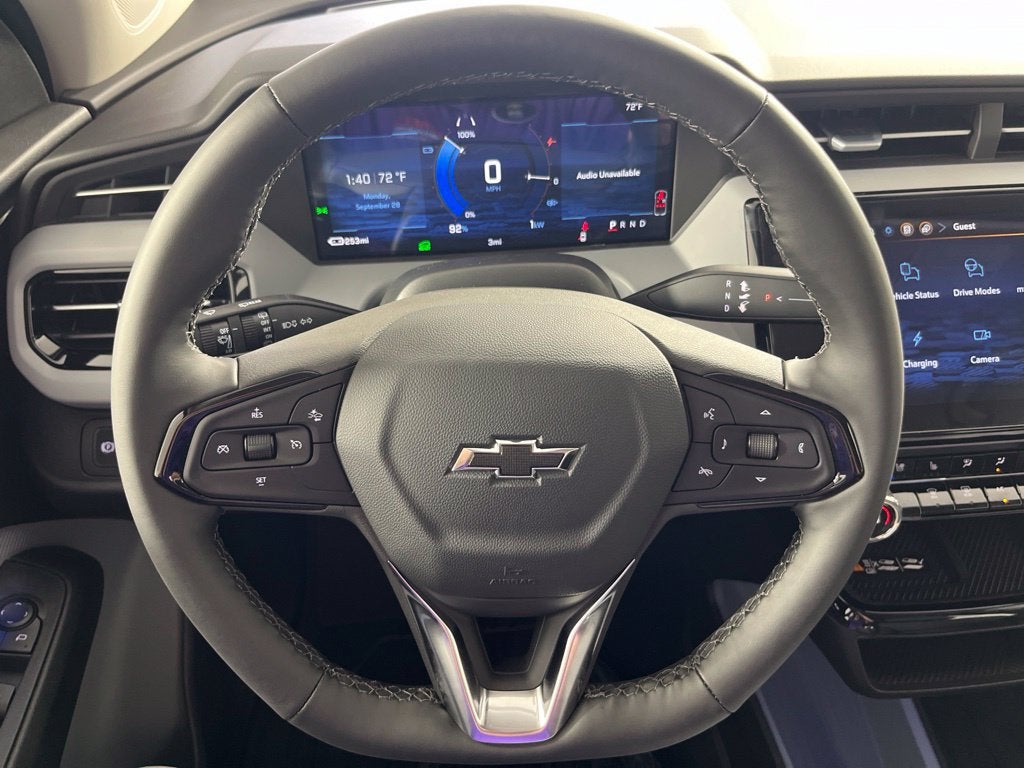 2027 Chevrolet Bolt RS - Photo 24