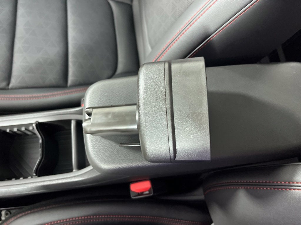 2027 Chevrolet Bolt RS - Photo 36