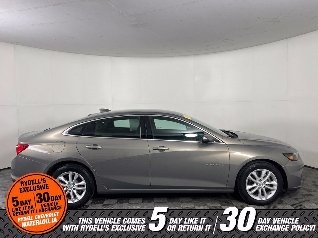 2018 Chevrolet Malibu 1LT - Photo 3