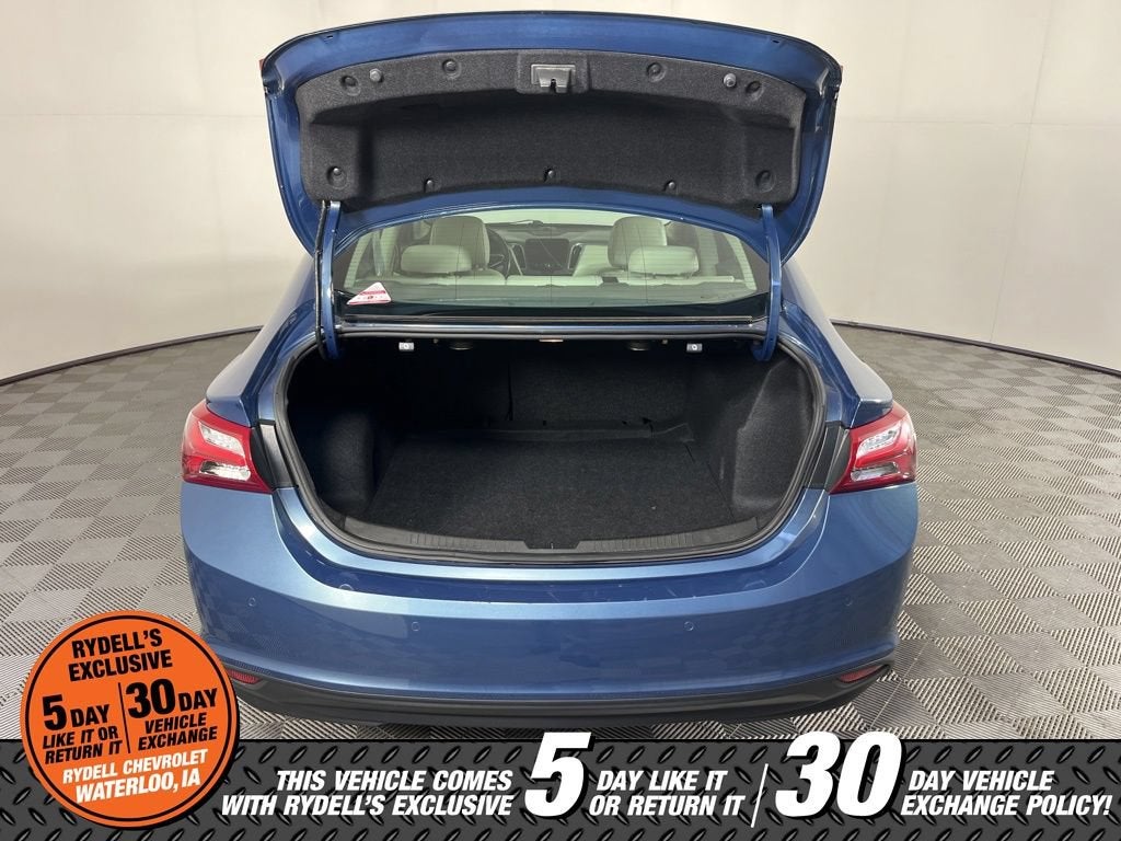 2024 Chevrolet Malibu 2LT