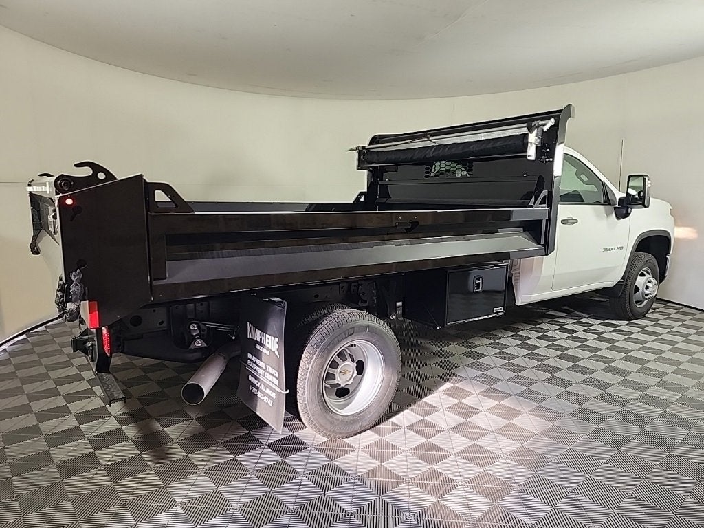 2025 Chevrolet Silverado 3500 HD Chassis Cab Work Truck
