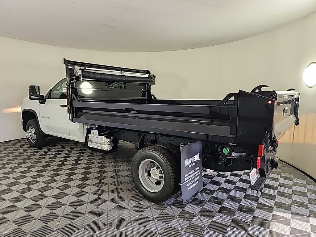 2025 Chevrolet Silverado 3500 HD Chassis Cab Work Truck