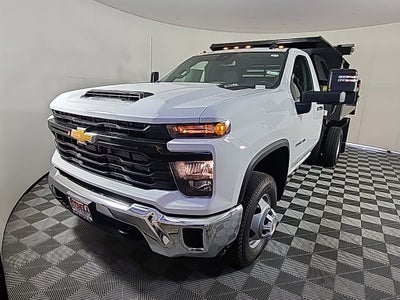 2025 Chevrolet Silverado 3500 HD Chassis Cab Work Truck
