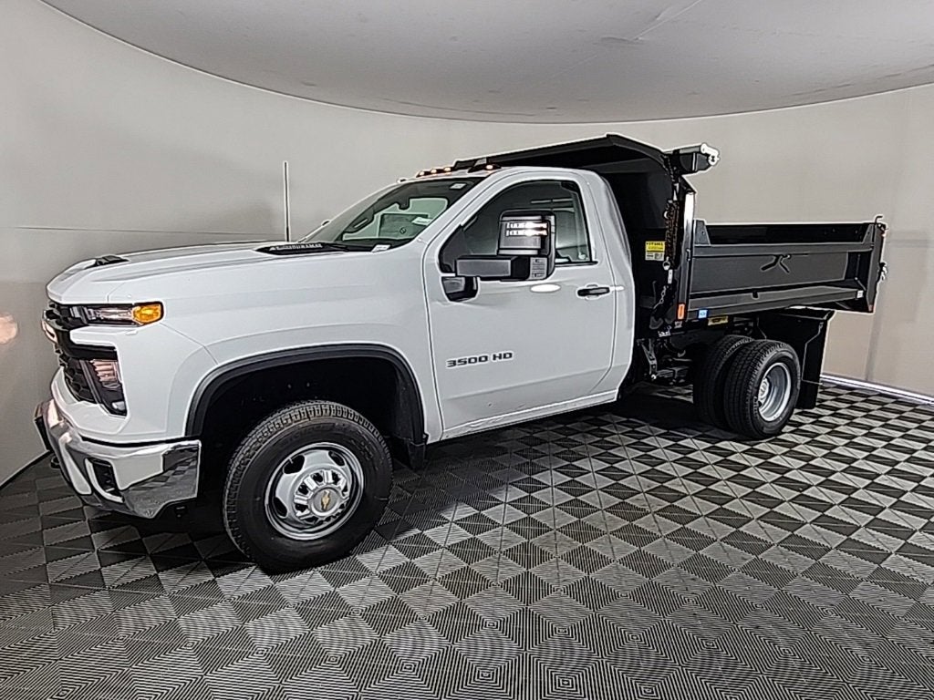 2025 Chevrolet Silverado 3500 HD Chassis Cab Work Truck