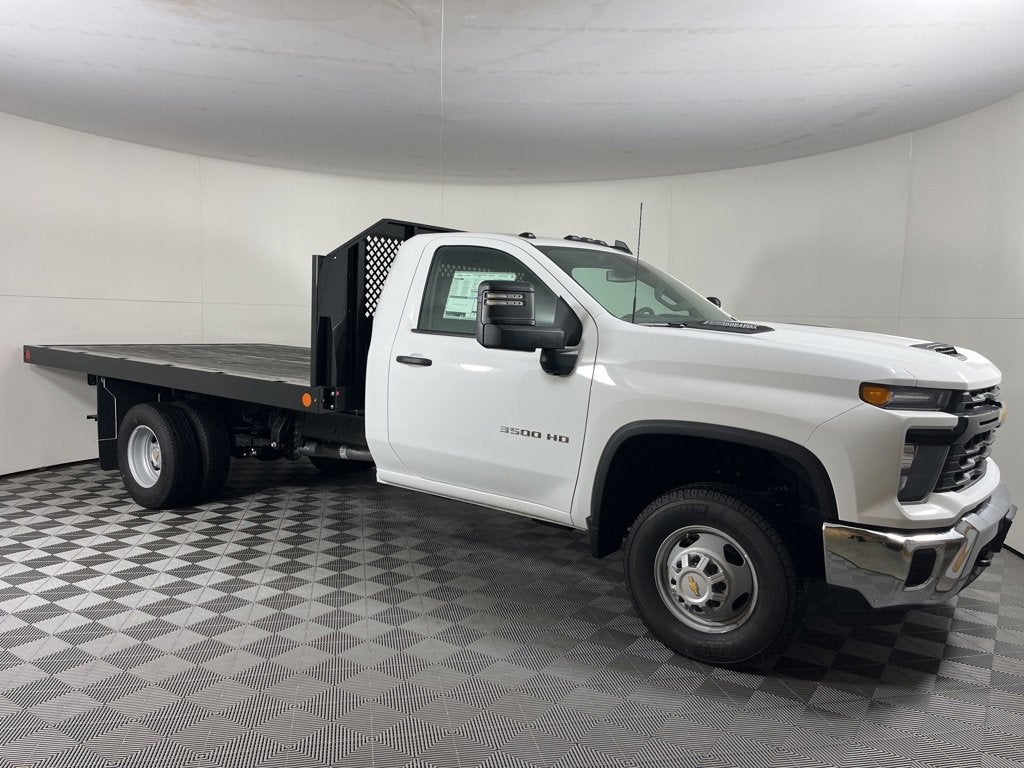 2025 Chevrolet Silverado 3500 HD Chassis Cab Work Truck