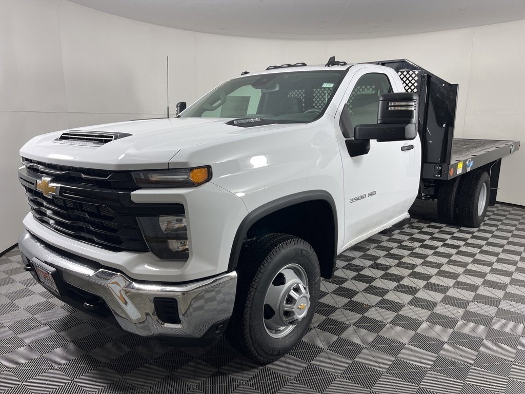 2025 Chevrolet Silverado 3500 HD Chassis Cab Work Truck