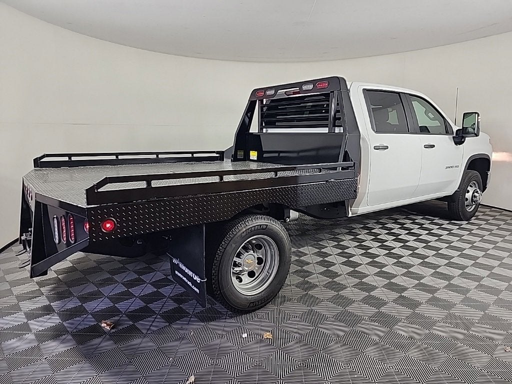 2025 Chevrolet Silverado 3500 HD Chassis Cab Work Truck