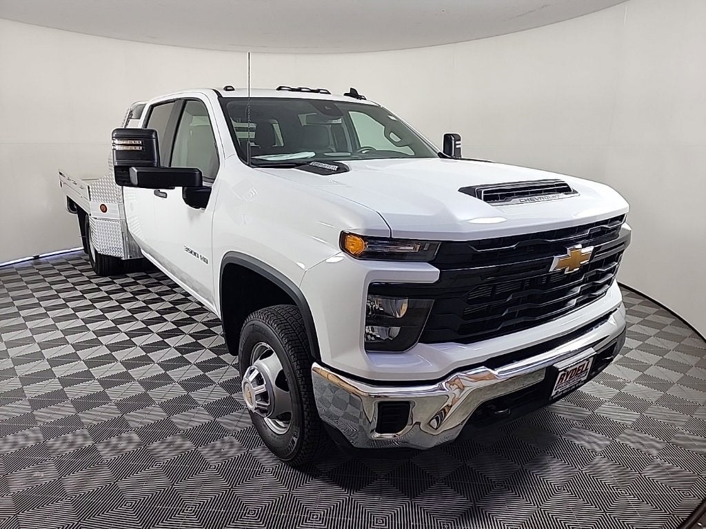 2025 Chevrolet Silverado 3500 HD Chassis Cab Work Truck