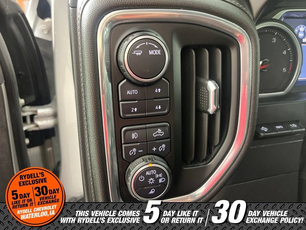 2021 Chevrolet Silverado 2500HD LTZ - Photo 23