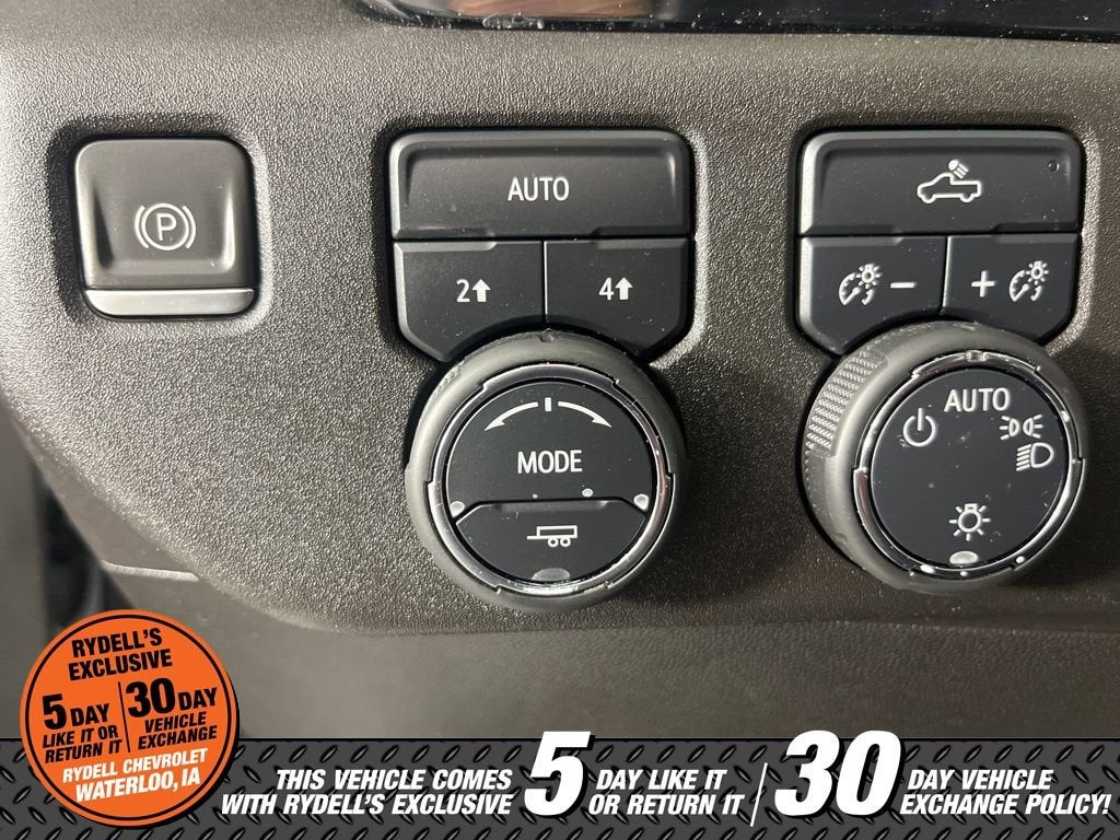 2024 Chevrolet Silverado 1500 LT (2FL)