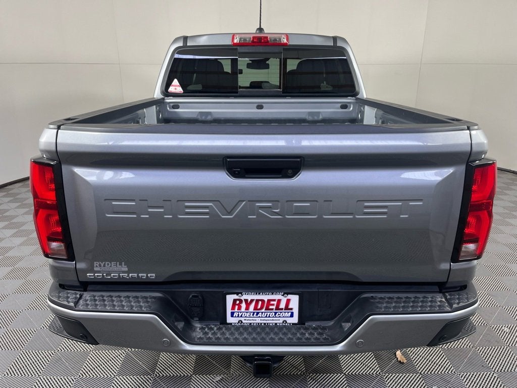 2025 Chevrolet Colorado WT/LT