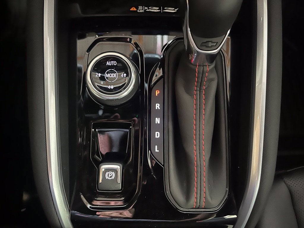 2026 Chevrolet Colorado Z71 - Photo 37