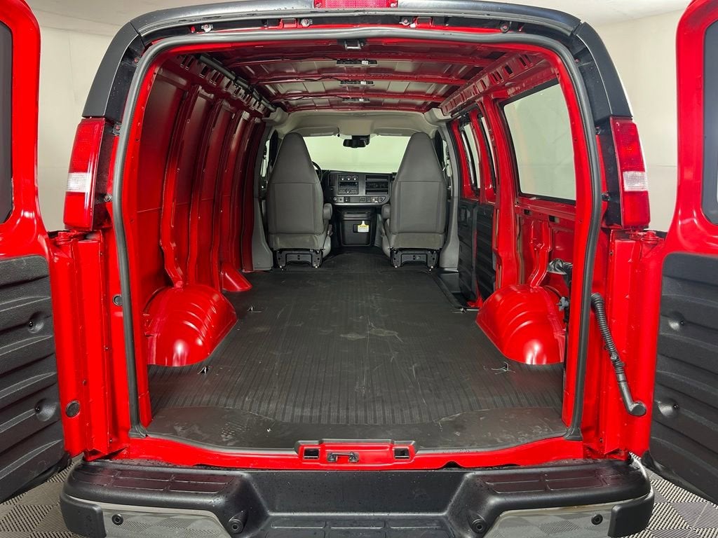2026 Chevrolet Express Cargo WT