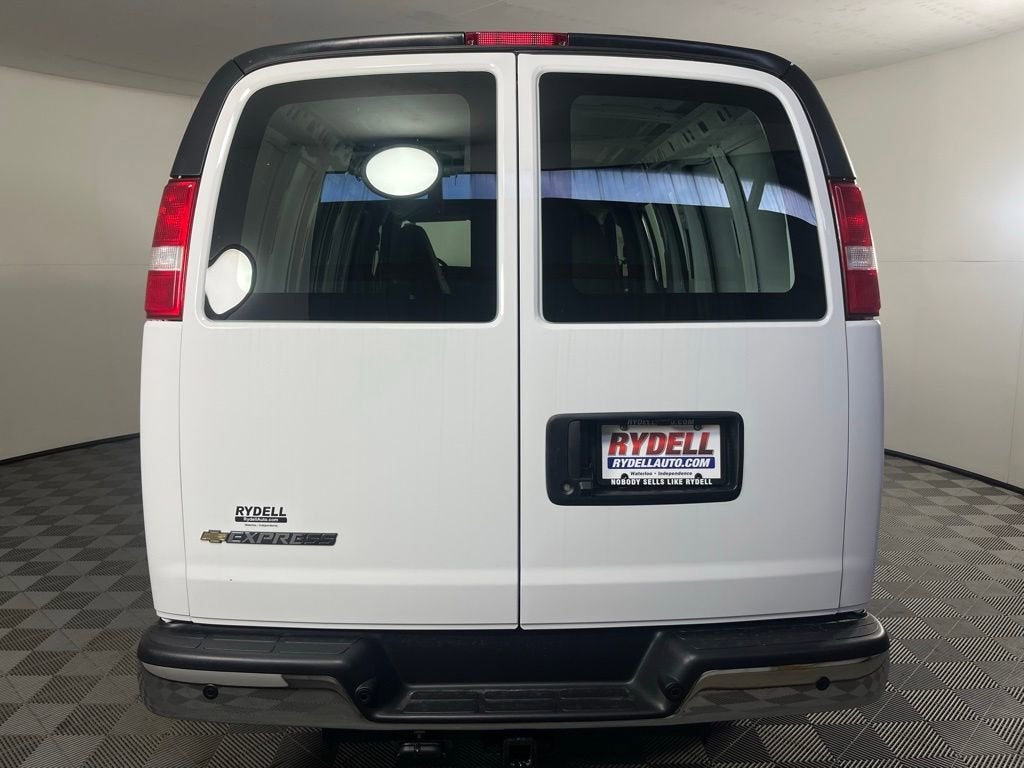 2026 Chevrolet Express Cargo WT