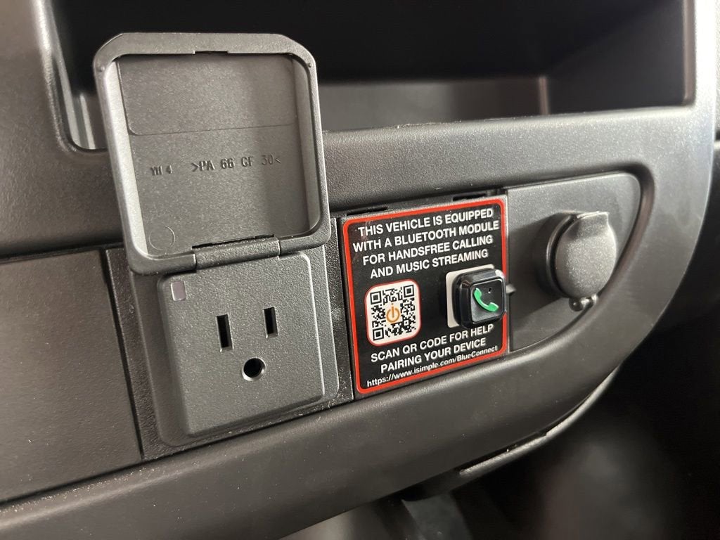 2026 Chevrolet Express Cargo Work Van - Photo 26
