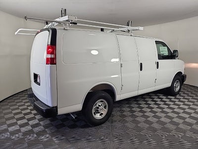2025 Chevrolet Express Cargo 3500 WT