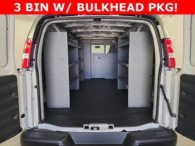 2025 Chevrolet Express Cargo 3500 WT