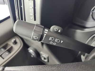 2025 Chevrolet Express Cargo 3500 WT