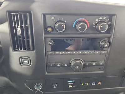 2025 Chevrolet Express Cargo 3500 WT