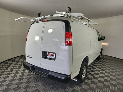 2025 Chevrolet Express Cargo 3500 WT
