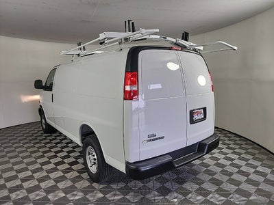 2025 Chevrolet Express Cargo 3500 WT