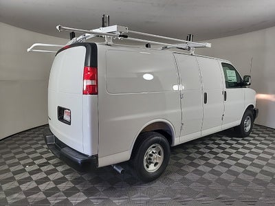 2025 Chevrolet Express Cargo 3500 WT