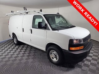 2025 Chevrolet Express Cargo 3500 WT