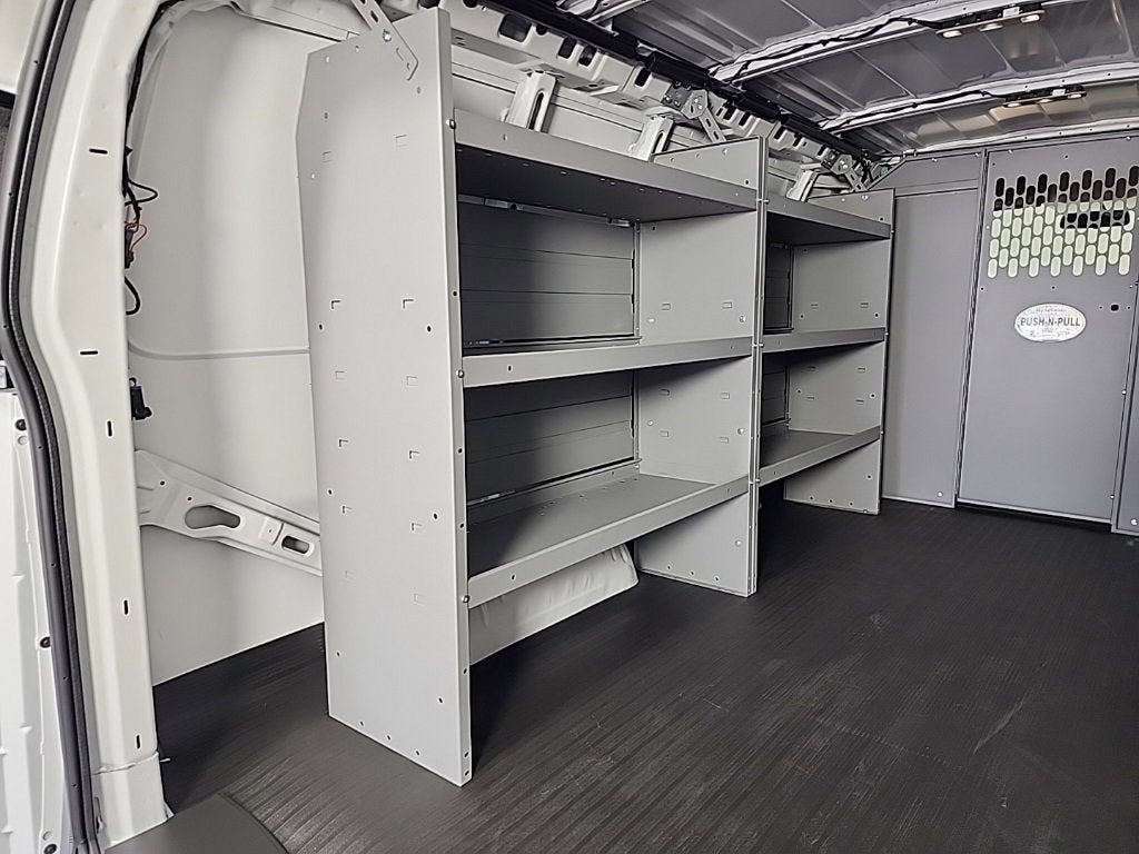 2025 Chevrolet Express Cargo 3500 WT