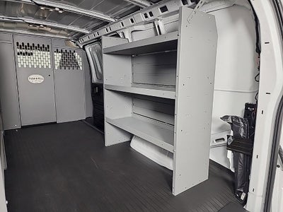 2025 Chevrolet Express Cargo 3500 WT