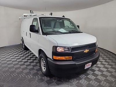 2025 Chevrolet Express Cargo 3500 WT
