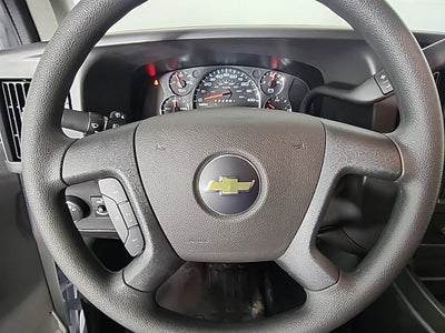 2025 Chevrolet Express Cargo 3500 WT
