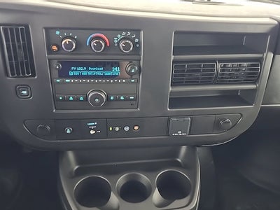 2025 Chevrolet Express Cargo 3500 WT