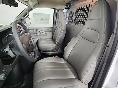 2025 Chevrolet Express Cargo 3500 WT