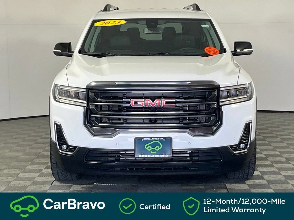 2023 GMC Acadia AT4