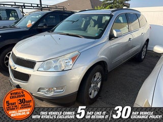 2009 Chevrolet Traverse LT w/1LT