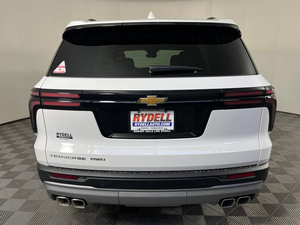 2026 Chevrolet Traverse LT - Photo 6
