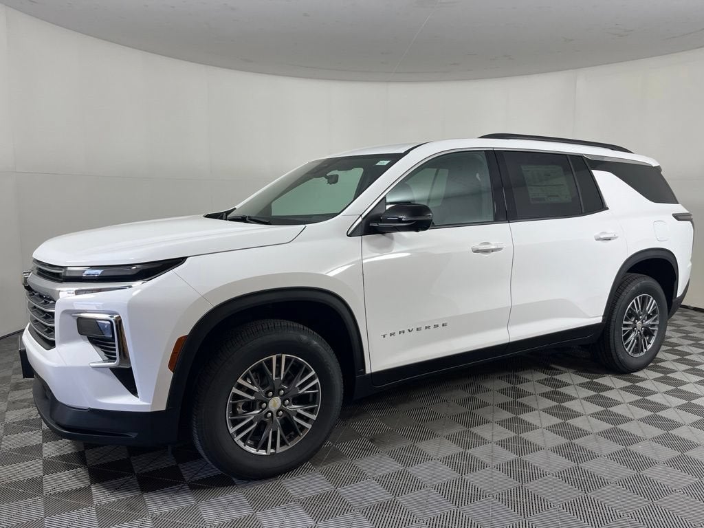 2026 Chevrolet Traverse LT - Photo 9