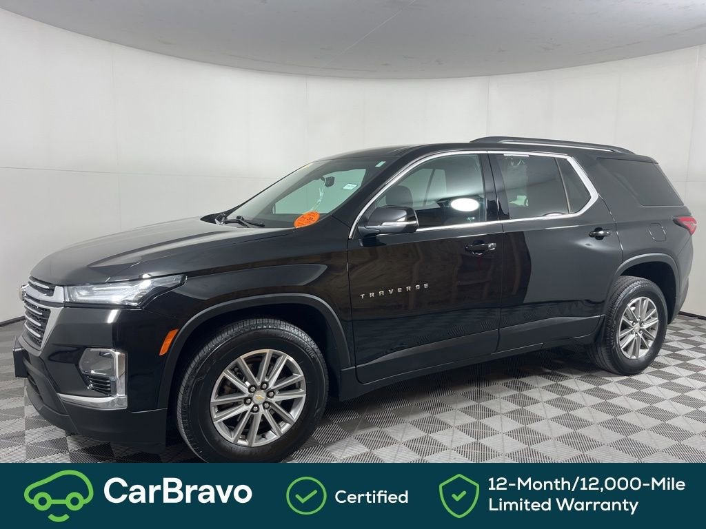 2023 Chevrolet Traverse LT Cloth