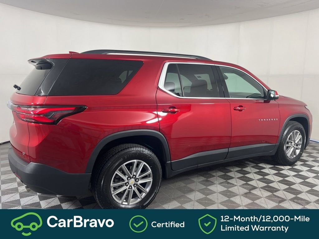 2023 Chevrolet Traverse LT Cloth